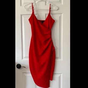 mid length red dress 💃🏽